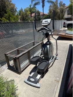 Elliptical workout equipment