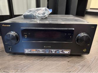 Complete Pioneer Elite Home Theater System + Epson Projector