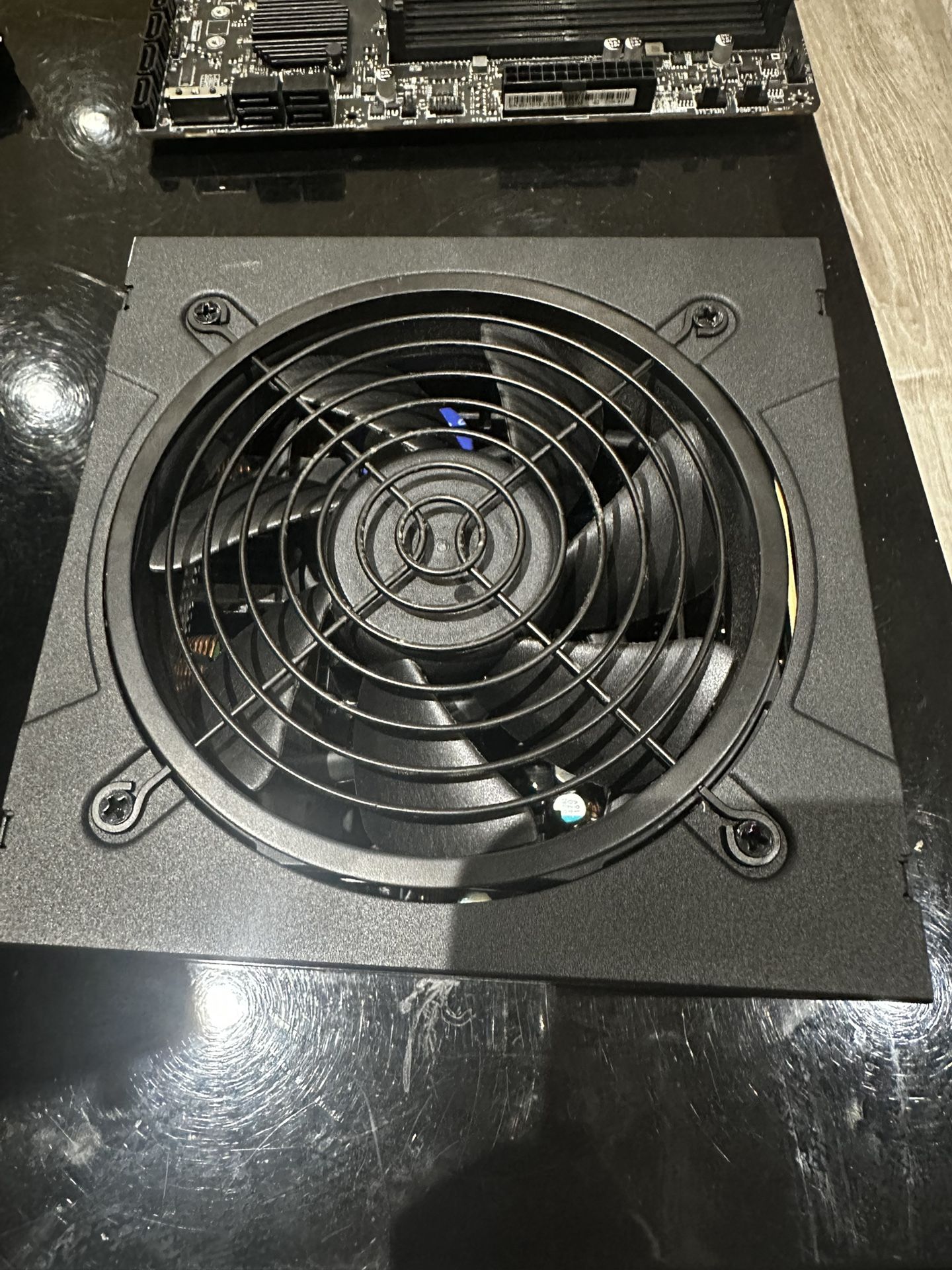 Power Supply 750 W