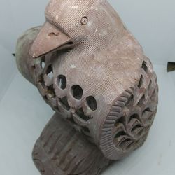 VINTAGE STONE CARVED BIRD FROM INDIA