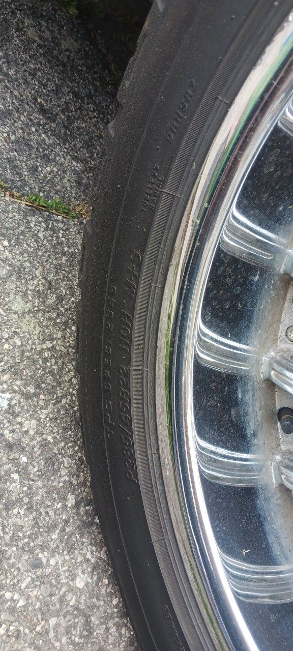 4 22" Rims & Tires for Sale in The Bronx, NY OfferUp