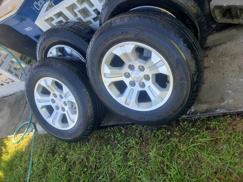 Chevy silverado rims/tires