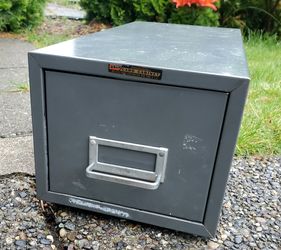 Steel card cabinet, 7 1/2" wide, 6 1/2" tall, 16"deep