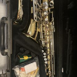 Alto Saxophone Yamaha Advantage