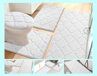 White Bathroom Rug Set with Trellis Pattern