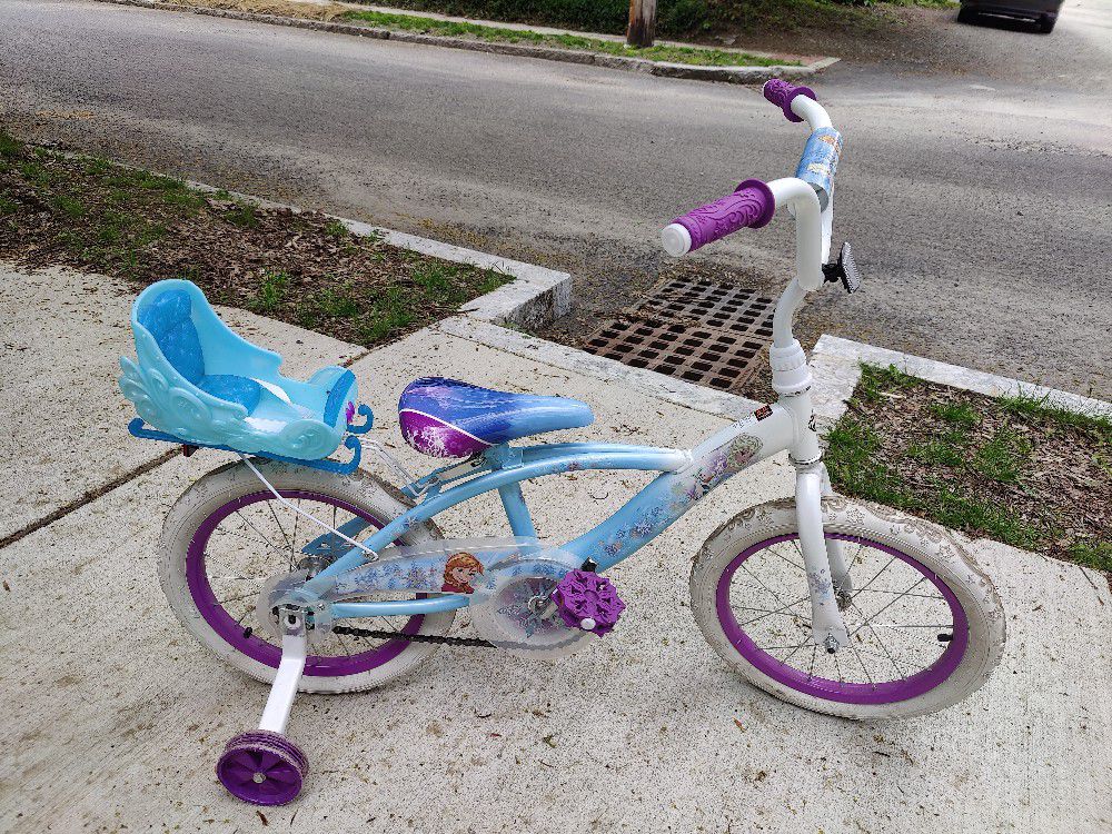 Huffy Girls' Frozen Bicycle with training wheels And Disney Princess Helmet