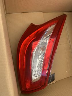 2016 Nissan Altima Left Side Light