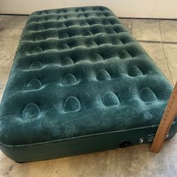 Camp Air Mattress And Pump