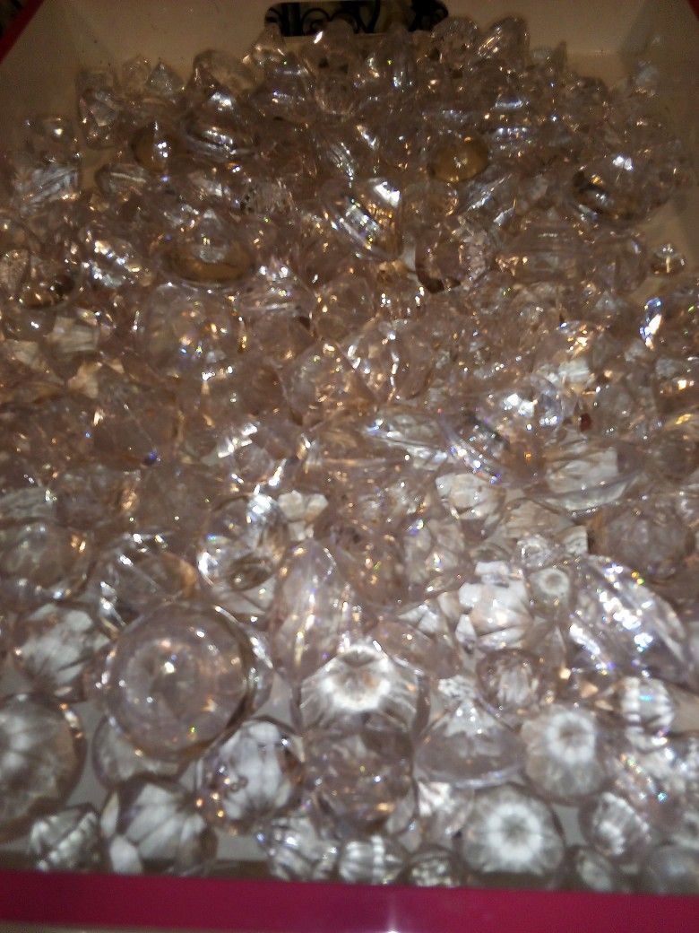 Huge Collection Of Small And Big Acrylic Diamonds For Crafting Events Some Of Them Have Holes To String 🧵In Them Event Decorations Blin