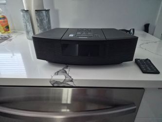 Used bose radio ,alarm clock, sound bar