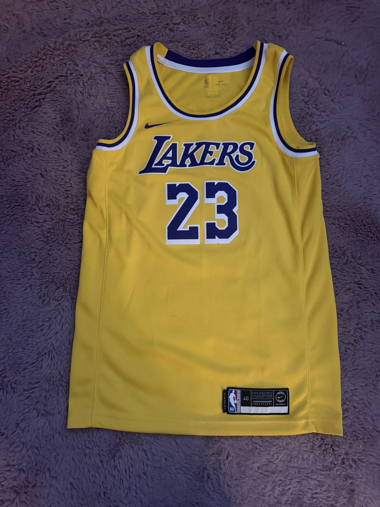 Lakers Size Small Jersey