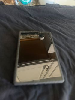 Samsung Galaxy Z Fold 8 - UNLOCKED 🔓