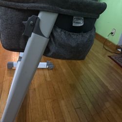 immons Kids® By the Bed City Sleeper Bassinet