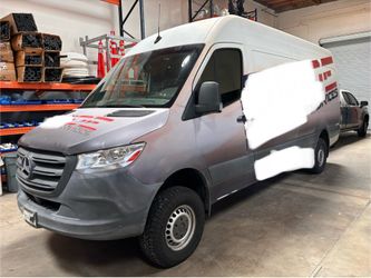 2019 Mercedes sprinter 4X4 Diesel long wheel base