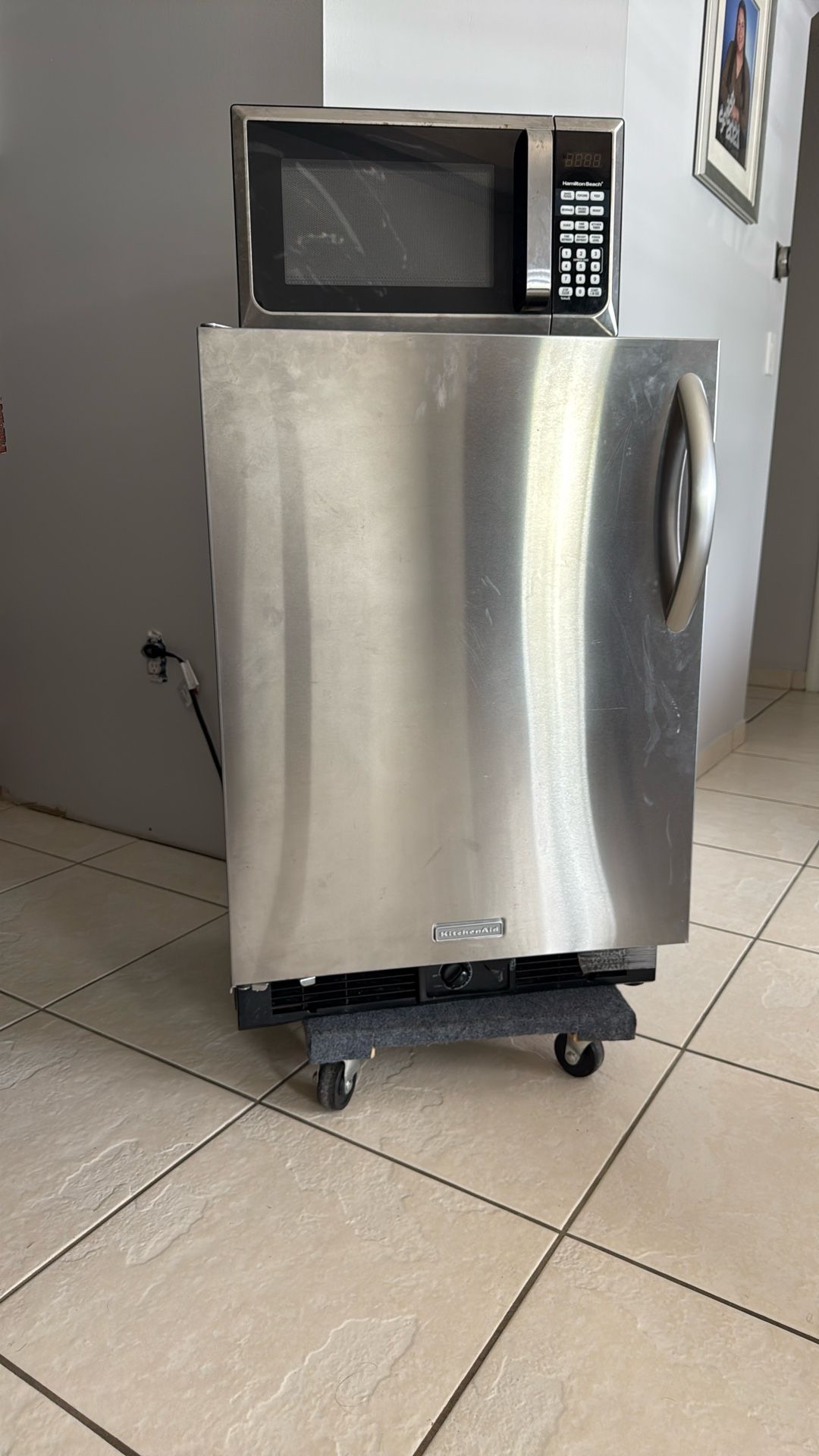 Mini Fridge