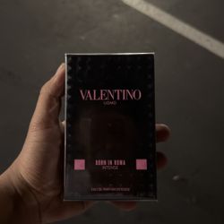 Valentino Rome Intense