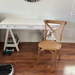 White Compact Desk and Chair