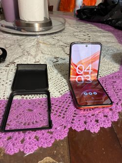 Motorola razr 50