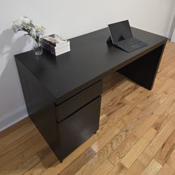 IKEA MALM Work Desk, Black, 55" x 25" x 28"