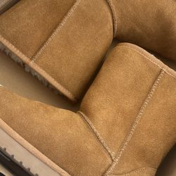 UGG Boots Tan Beige 