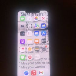 iPhone XR Staight Talk /family Mobile/prepaid