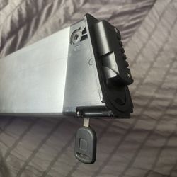 E-Bike Battery (foldable) 48v/12. 8Ah (w/key)