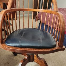 Swivel Chair Solid Oak With Faux Leather Seat