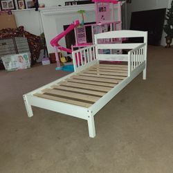 Toddler Bed 