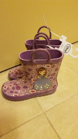 Disney Sophia rain boots size 12
