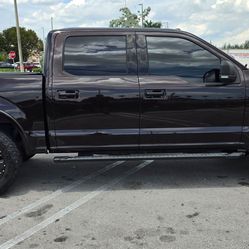 2019 Ford F150 4x4 lifted