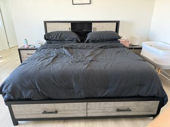 King Headboard And Frame 