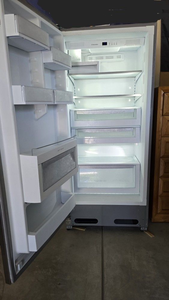 Electrolux Stand Alone All Freezer