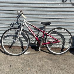 Cannondale Adventure XS