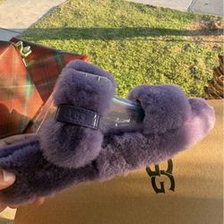 Ugg Slippers 