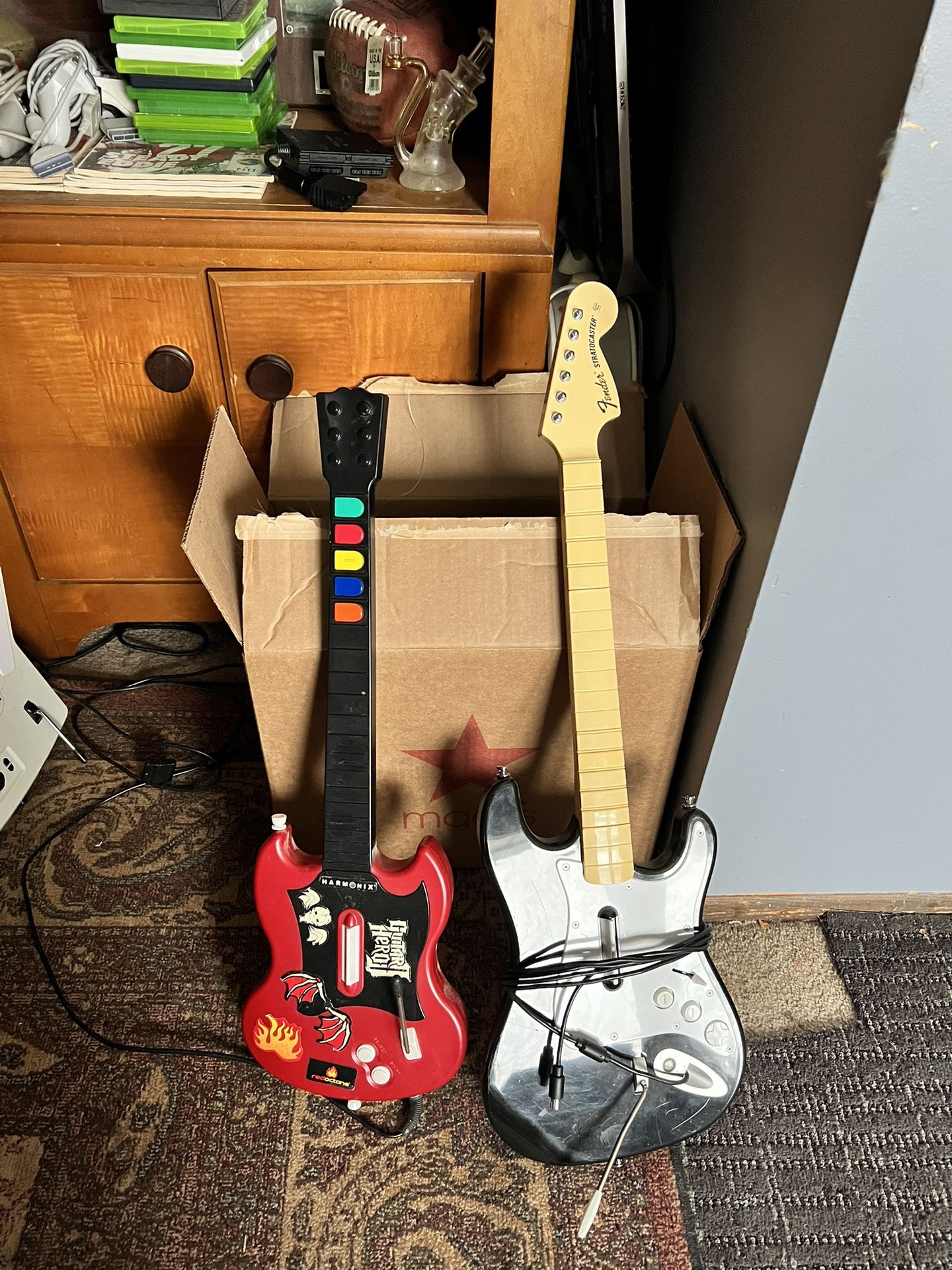 Guitar Hero Guitars (OBO)