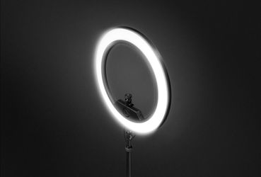 Elgato Premium Ring Light Setup – Includes Heavy Base & Desk Mount (Complete Kit)