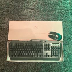Wireless mouse and keyboard 