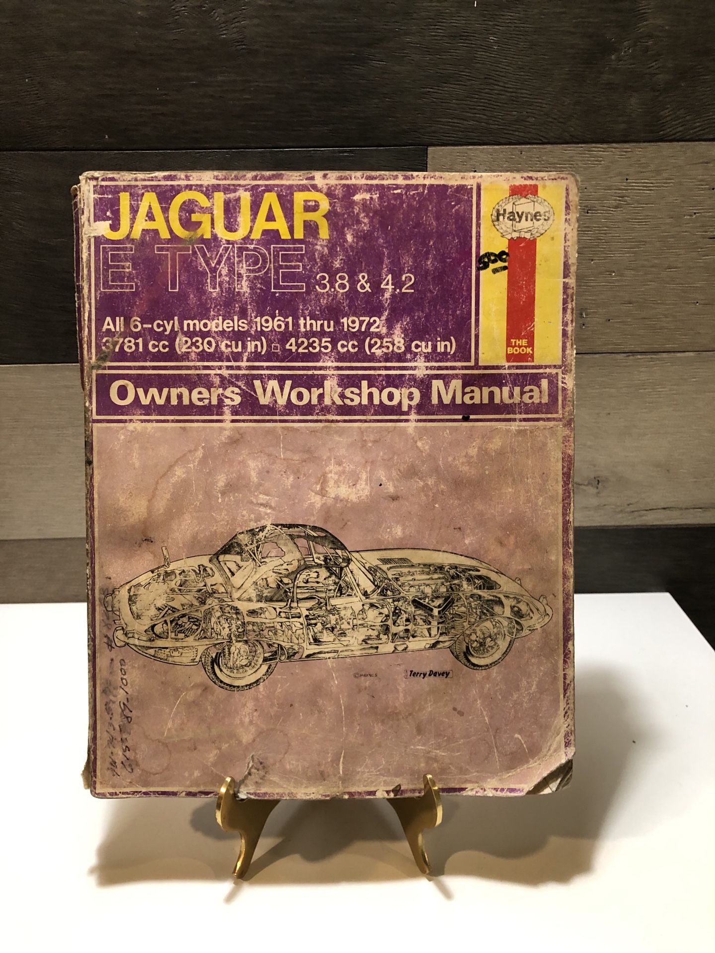 Haynes Jaguar E Type 3.8/4.2 6 Cylinder 1(contact info removed) Models Owners Workshop Manual