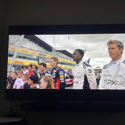 Premium TCL QM7 Mini LED 75 Inch