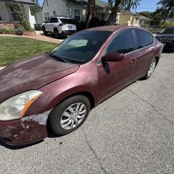 2011 Nissan Altima 2.5s 