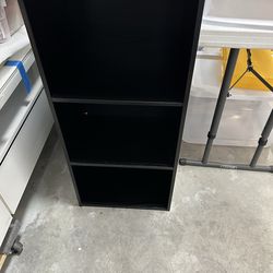 3 Shelf bookcase in black