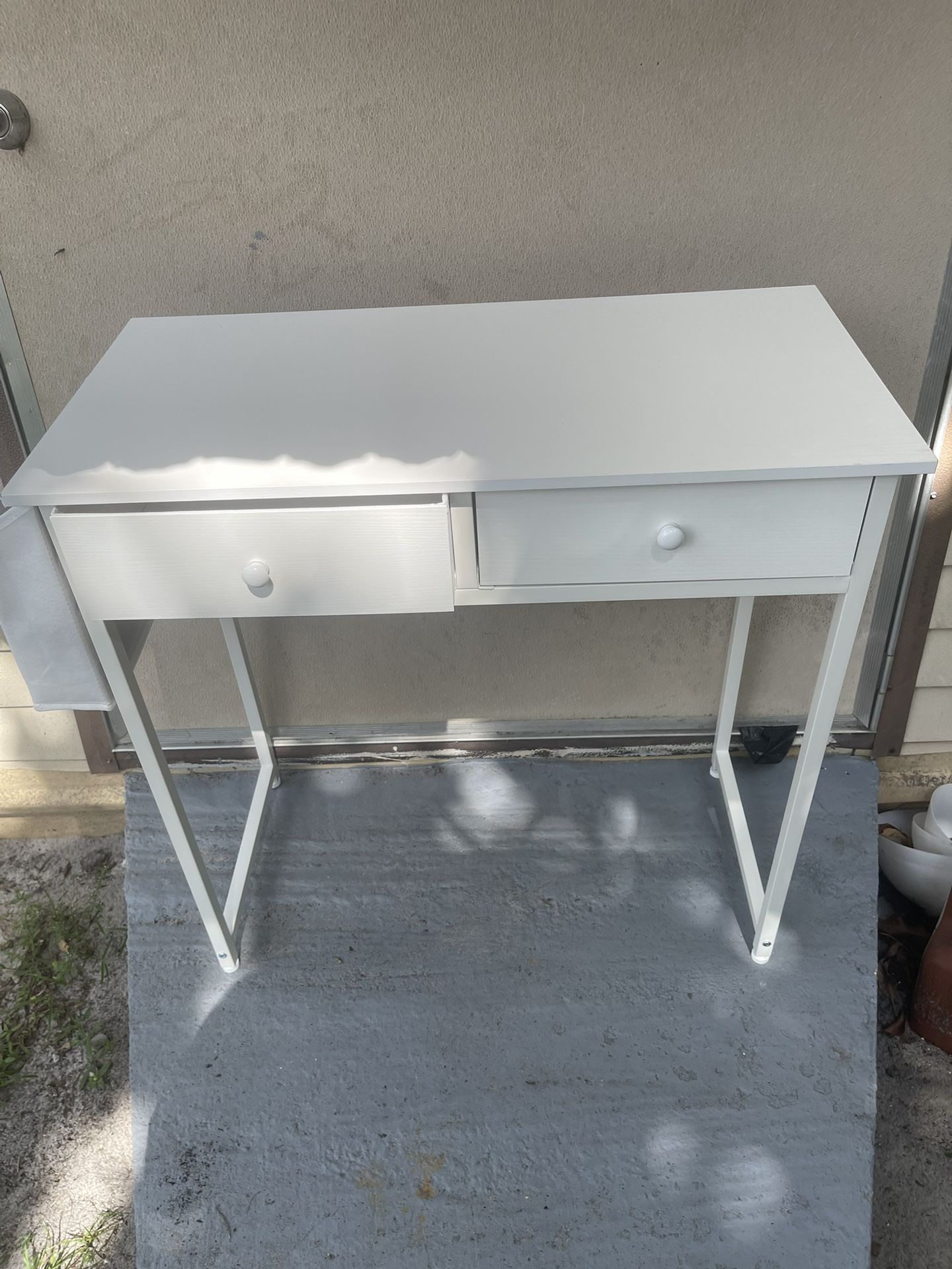 Lufeiya Small White Desk with 2 Fabric Drawers 31”1/2W X 15.7”D X 32”H In Good Condition “Almost New”. $30 Firm On Price .