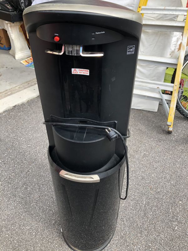 Crystal mountain storm water dispenser for Sale in Orlando, FL OfferUp