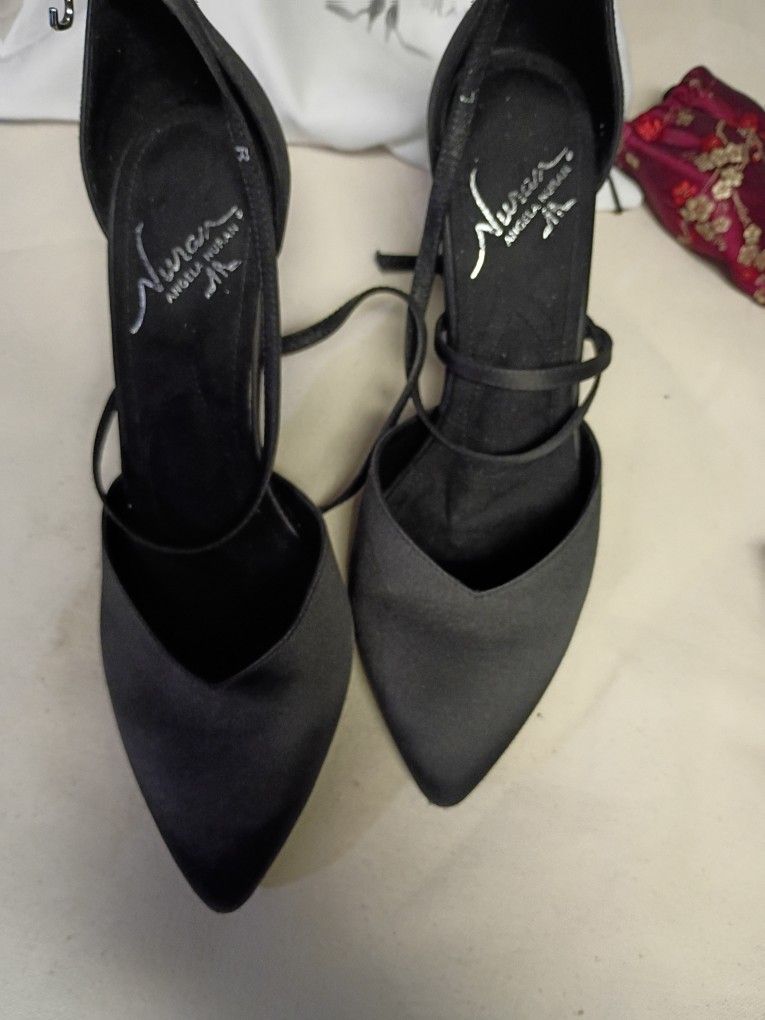 Angela Nuran Size 6.5 Heels