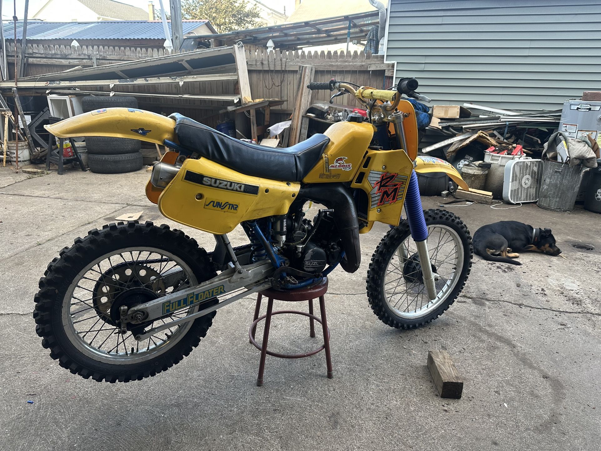 Suzuki RM125