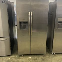 Frigidaire Side By Side Refrigerator 7W