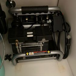 Silent Fortress Compressor Hardly Used 