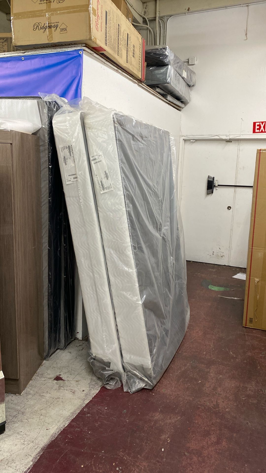 New Queen Beautyrest Box Springs Foundation Was $349. Now Clearance Outlet $150. Must Sell Can Deliver 