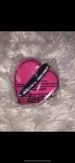 PINK Victoria’s Secret loofah sponge NWT