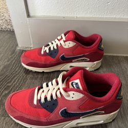 Nike Air Max 90 Varsity Pack